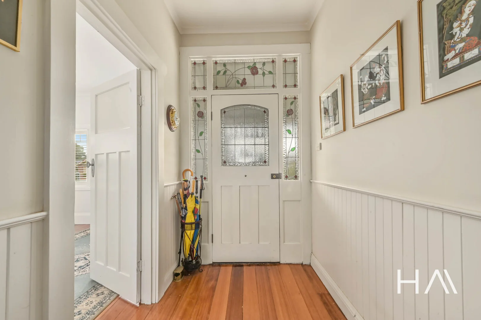 137 King Street - Image 2