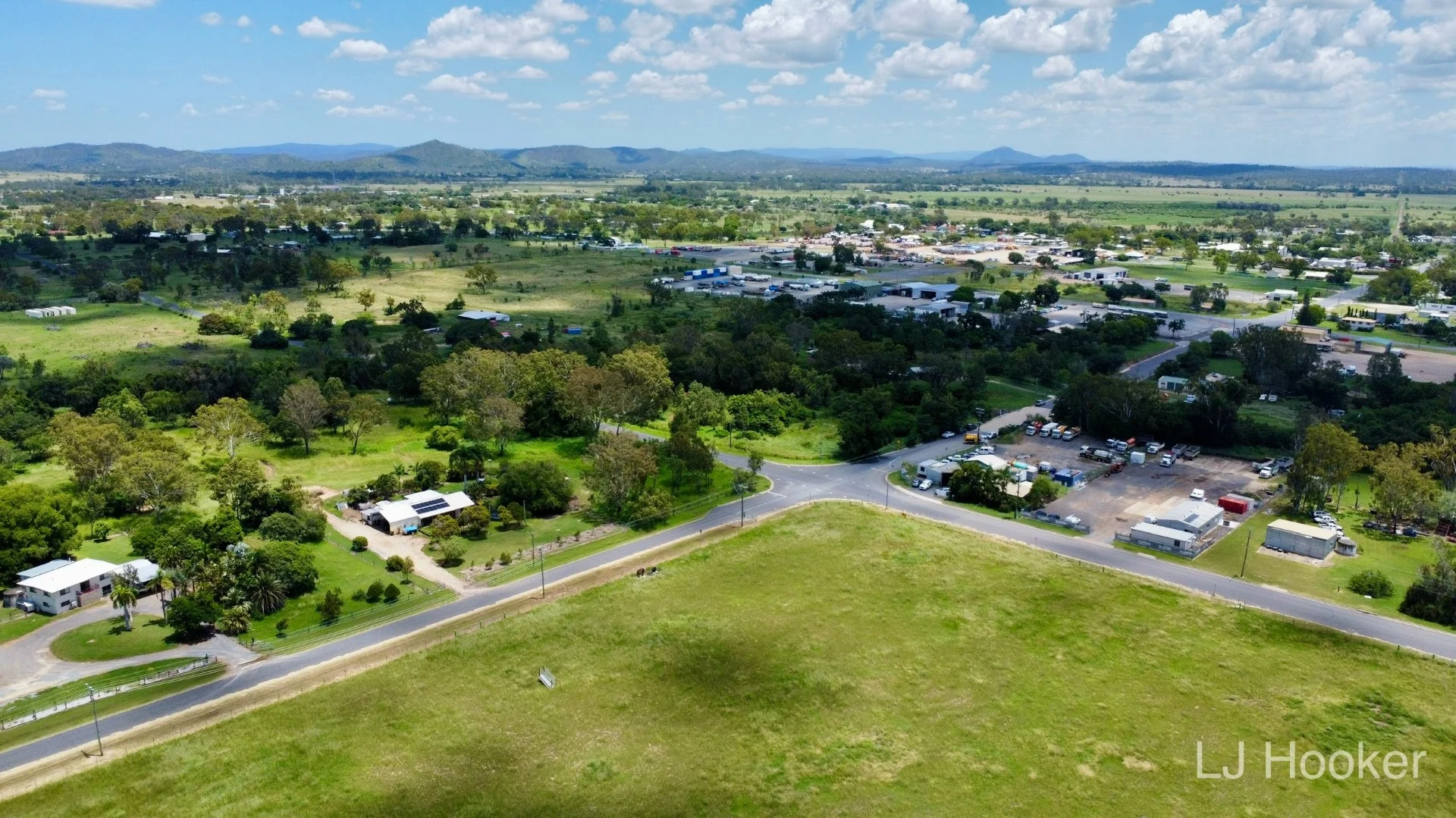 138 Middle Road - Image 4
