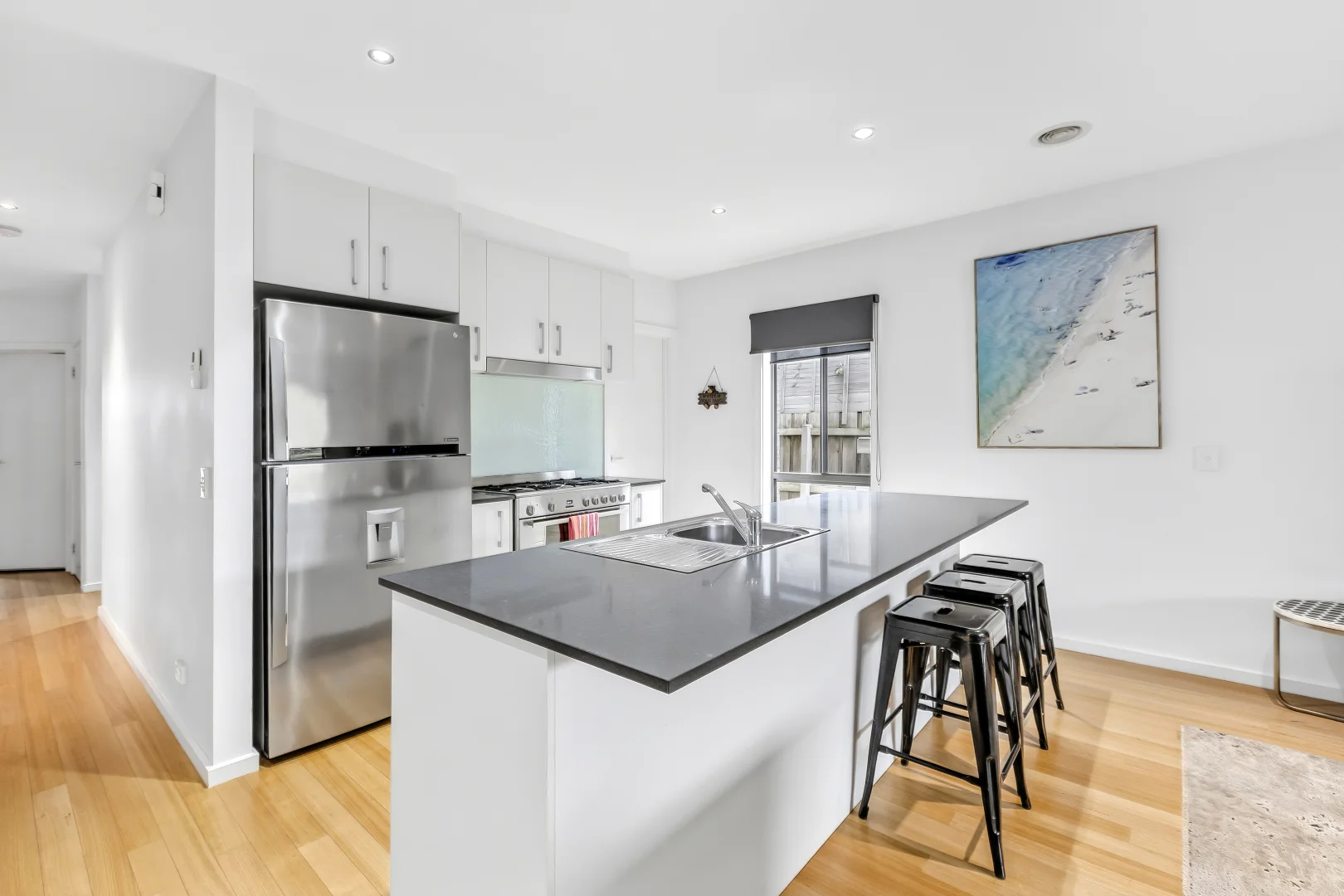 139A Powell Street East - Image 4