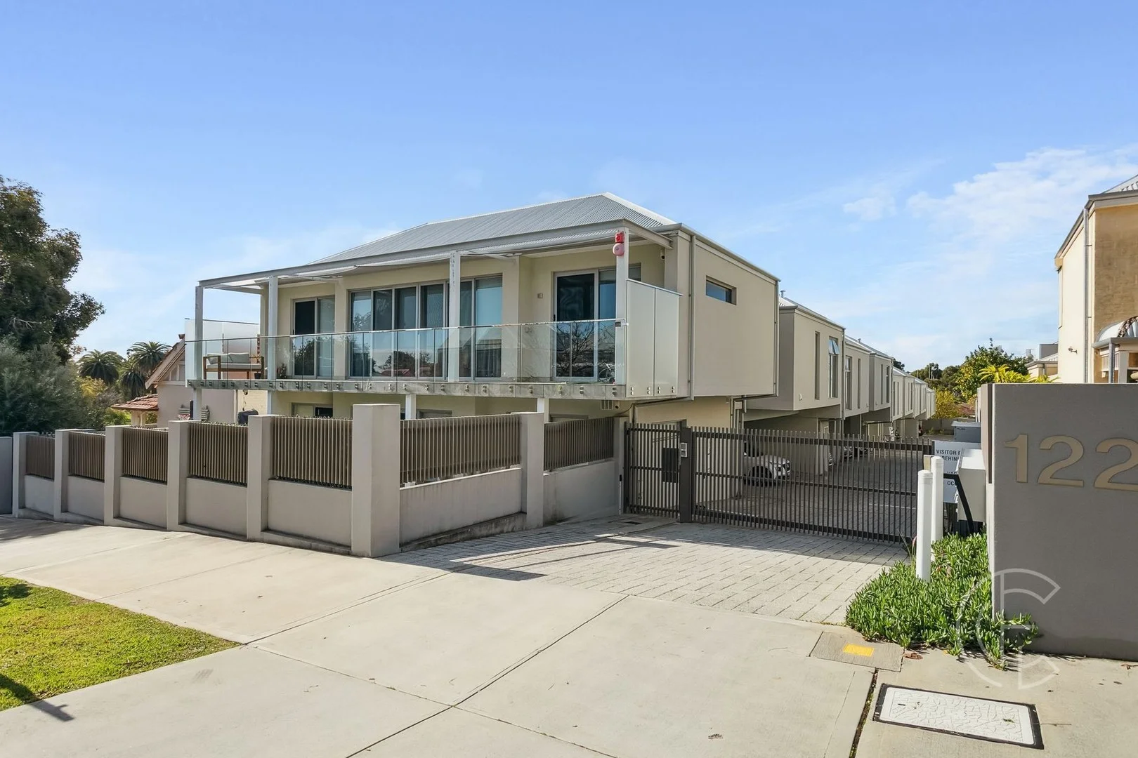 14/122 Kimberley Street (1/27)