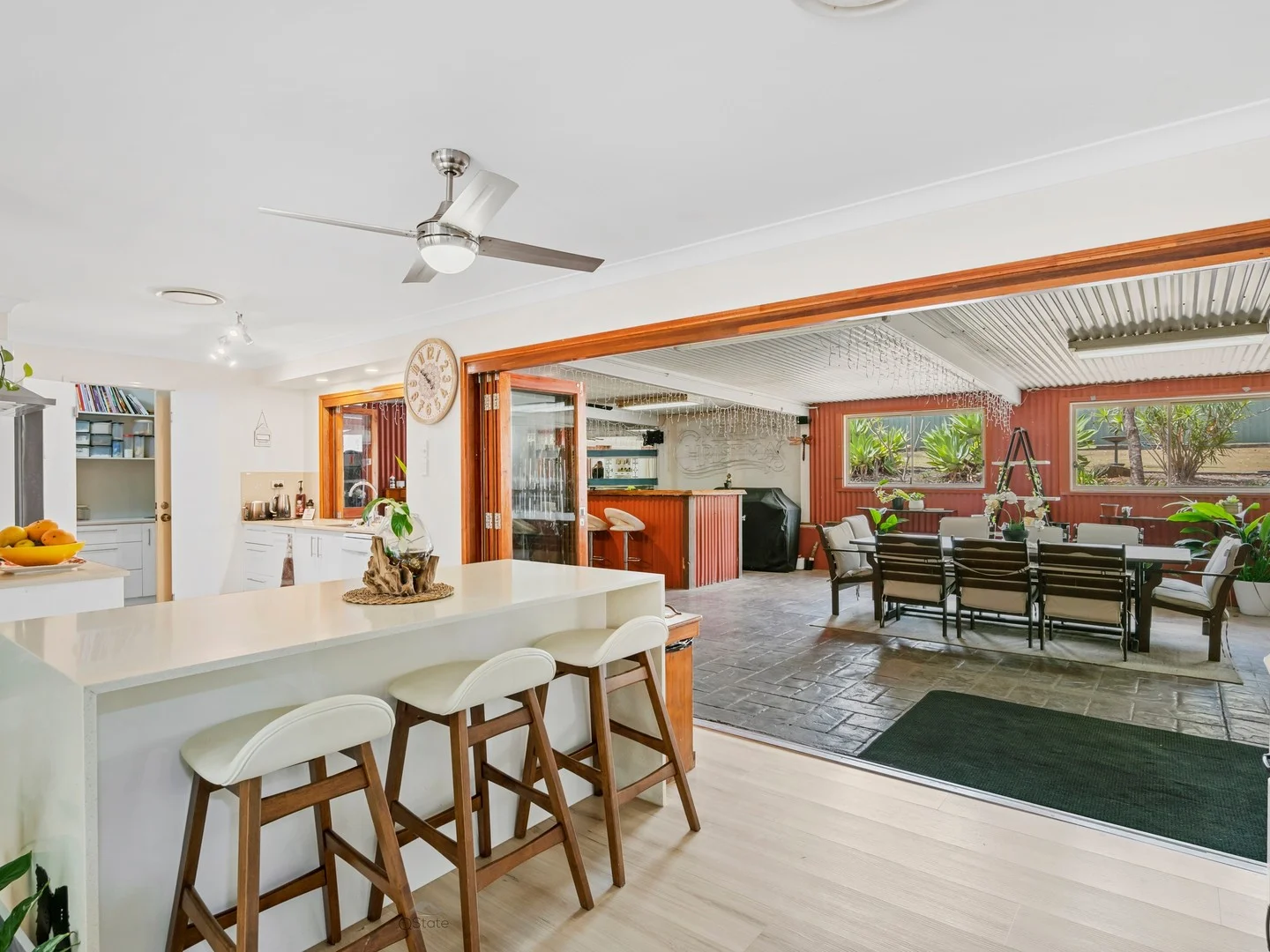 14-18 Egret Court (1/27)