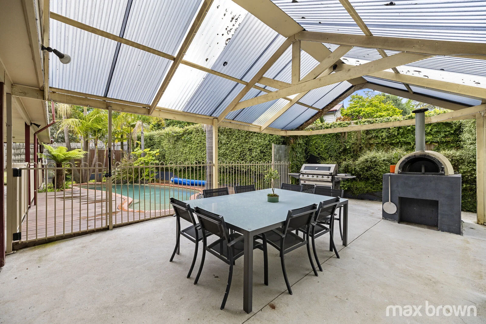 14 Aileen Avenue (1/1)