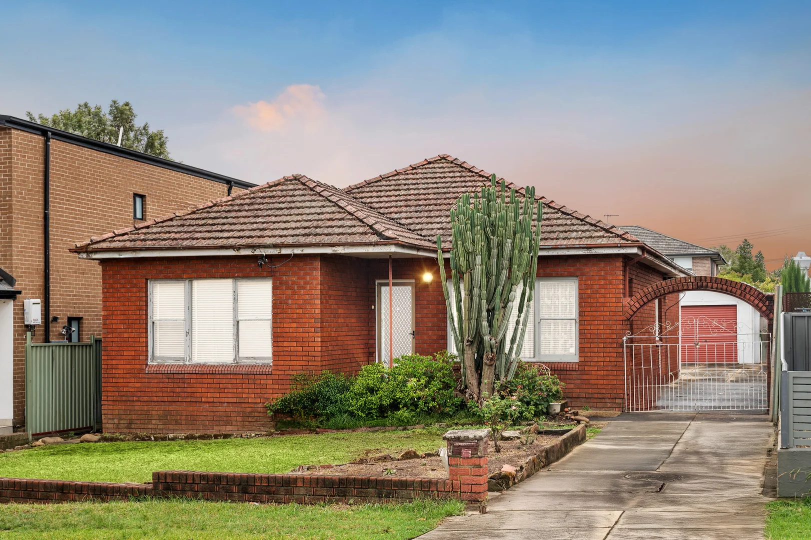 14 Alderney Road (1/16)