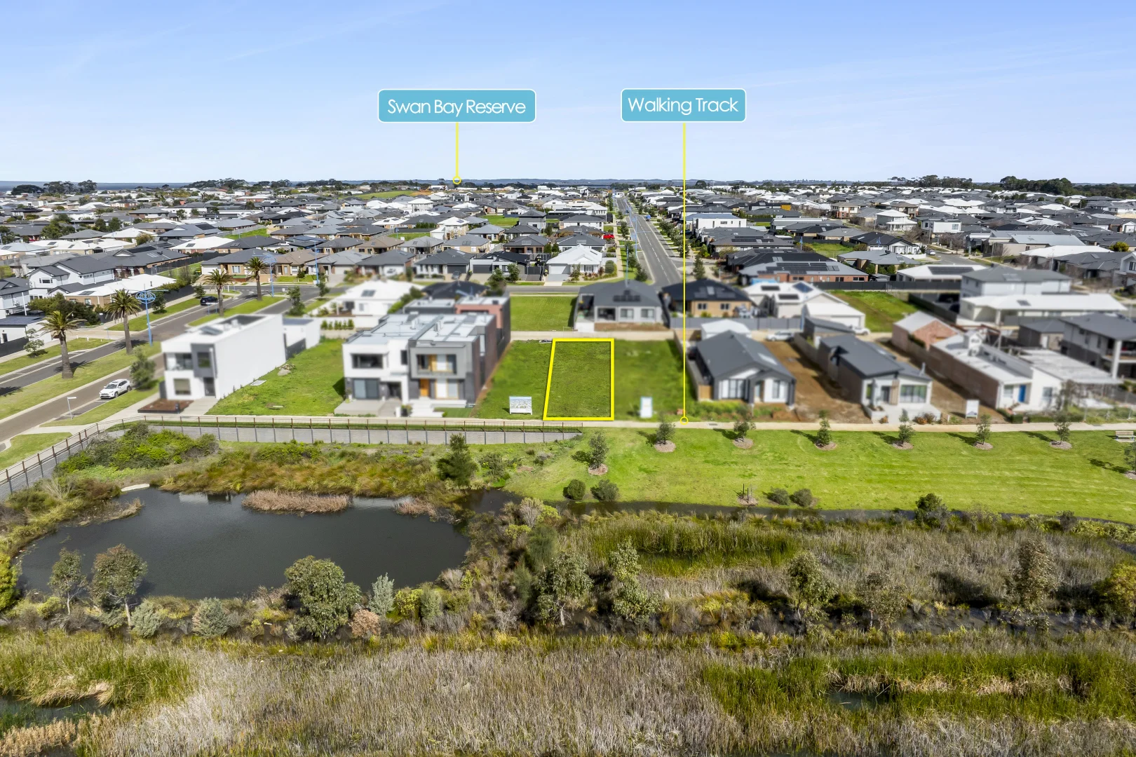 14 Armstrong Walk - Image 4