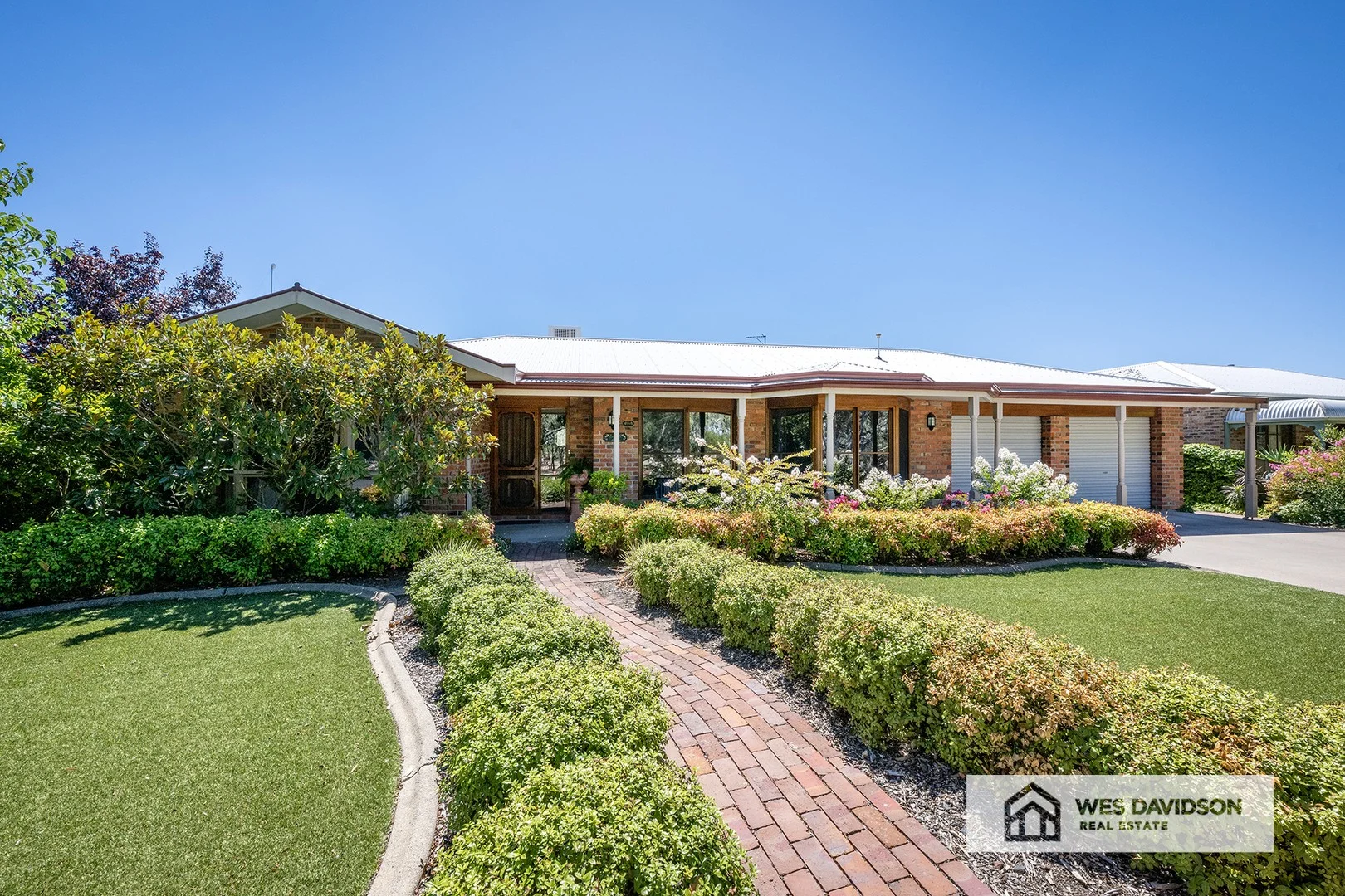 14 Barnes Boulevard (1/26)