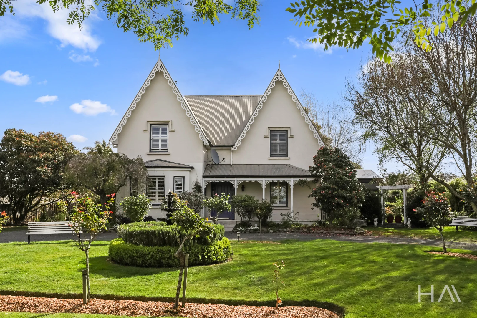 14 Benwerrin Crescent - Image 2