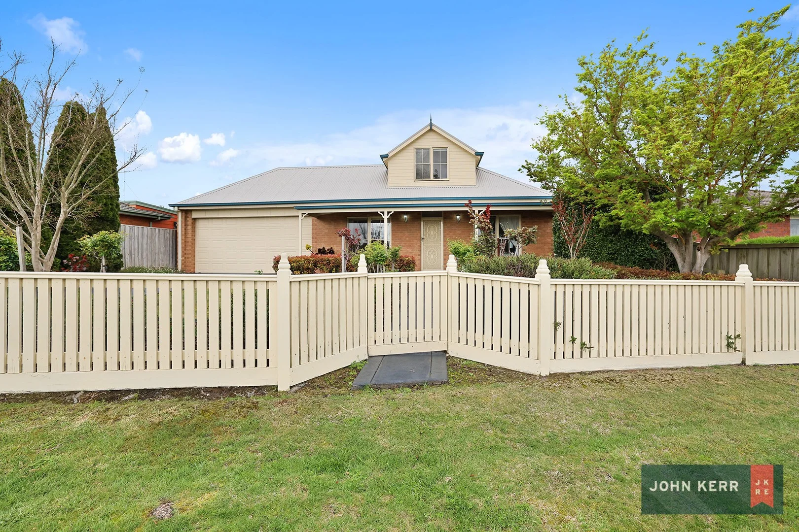 14 Centenary Drive (1/26)