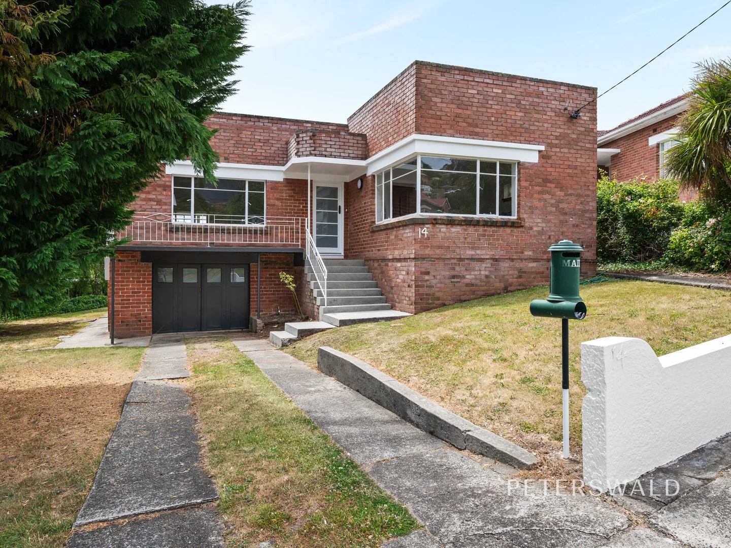 14 Edge Avenue (1/20)