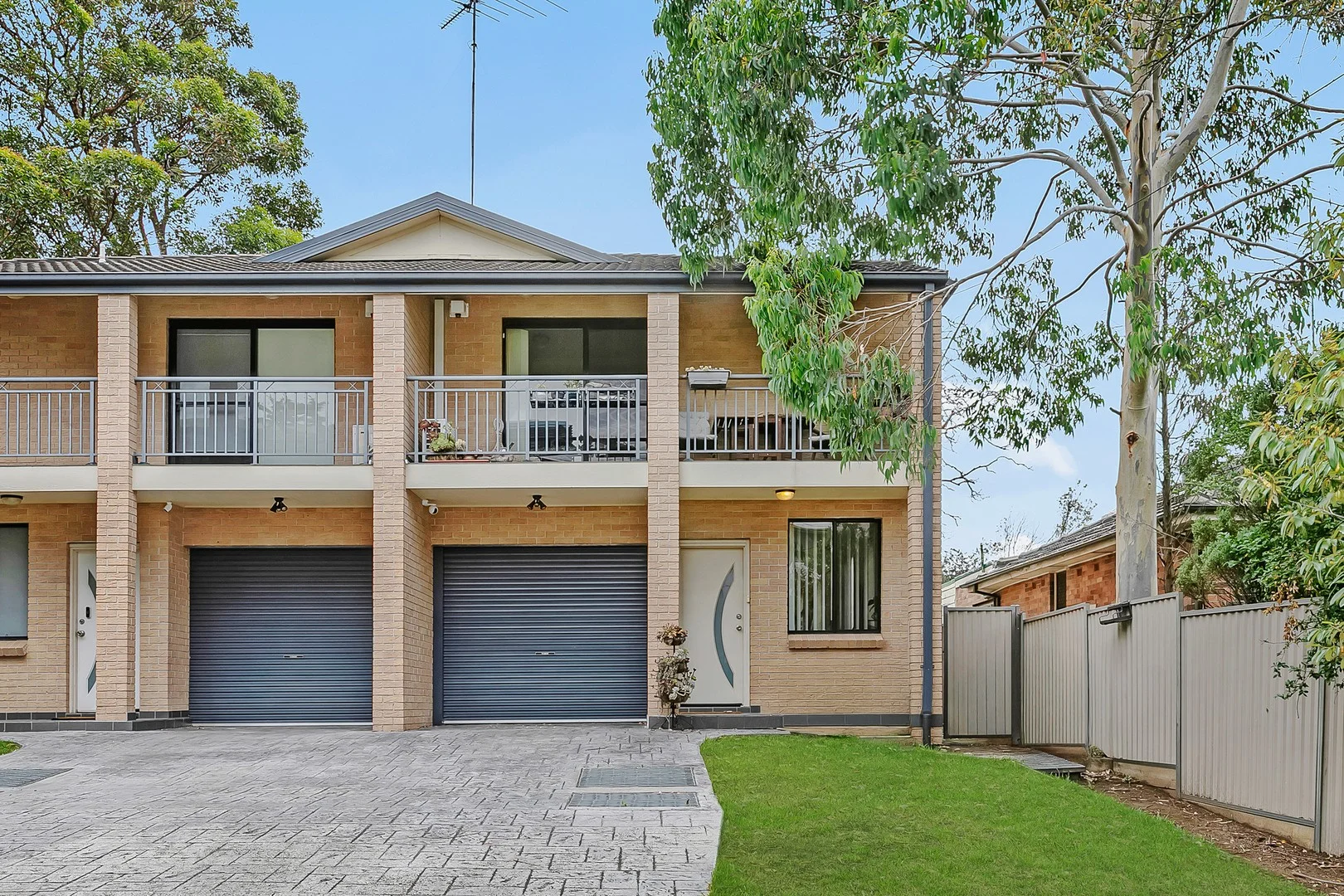 14 Evans Road (1/12)
