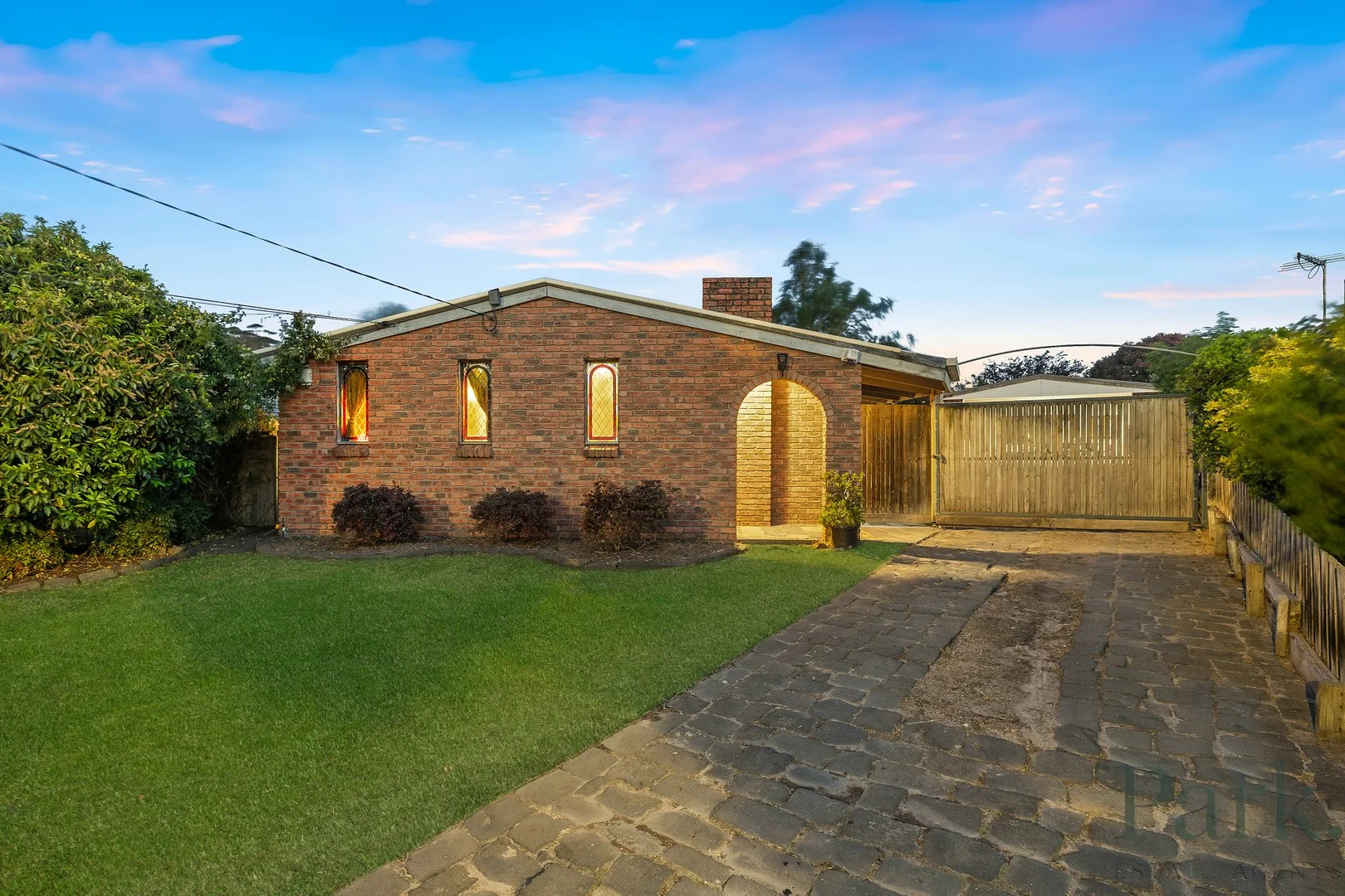 14 Frances Court (1/13)