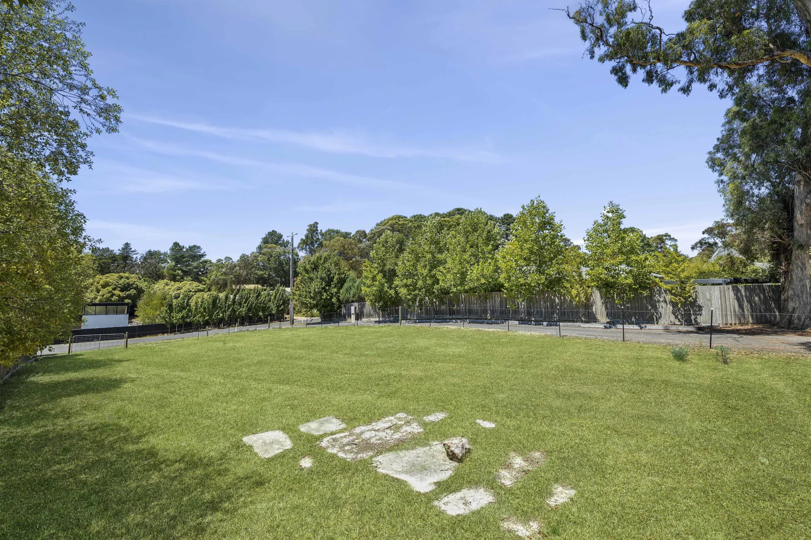 14 Golf Links Road - Image 3