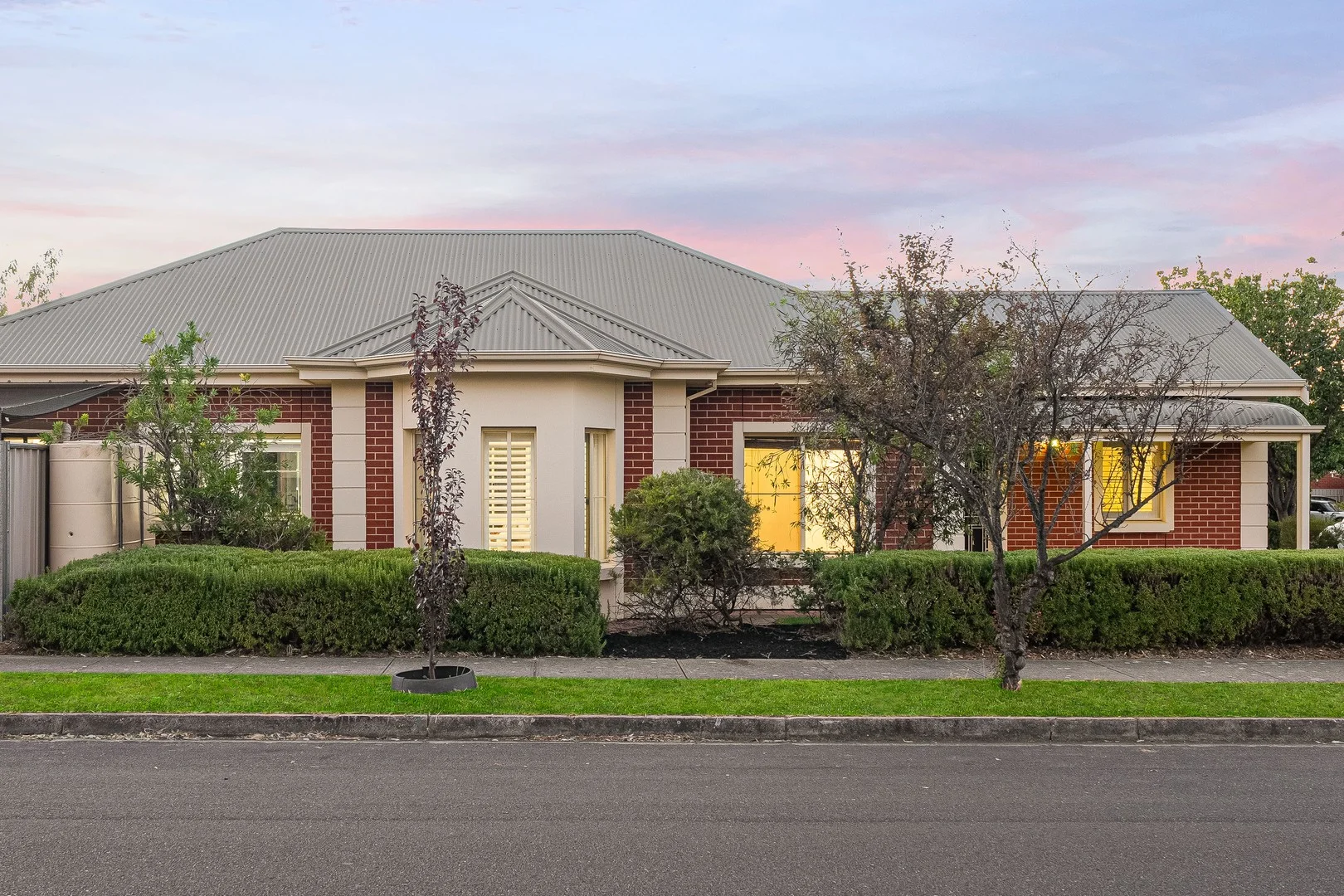 14 Harrow Avenue (1/1)