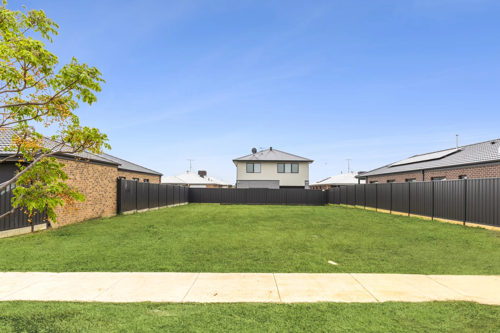 14 Jules Street - Image 3