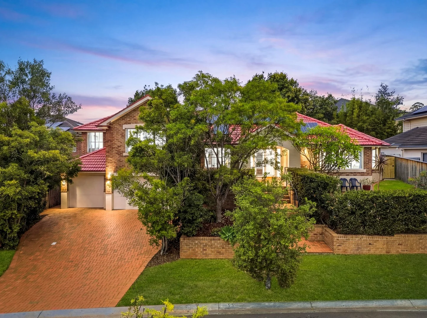 14 Lakeview Close