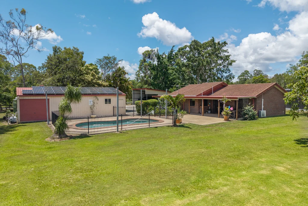14 Logrunner Drive (1/31)