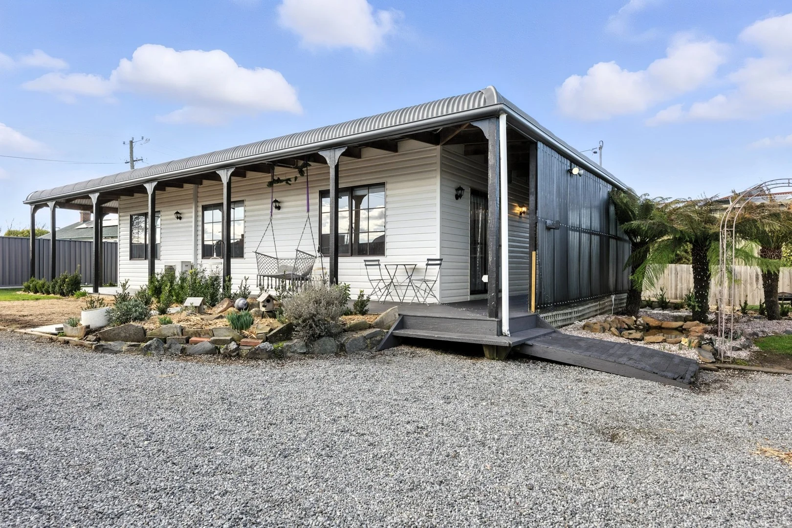 14 Meander Valley Road (1/29)