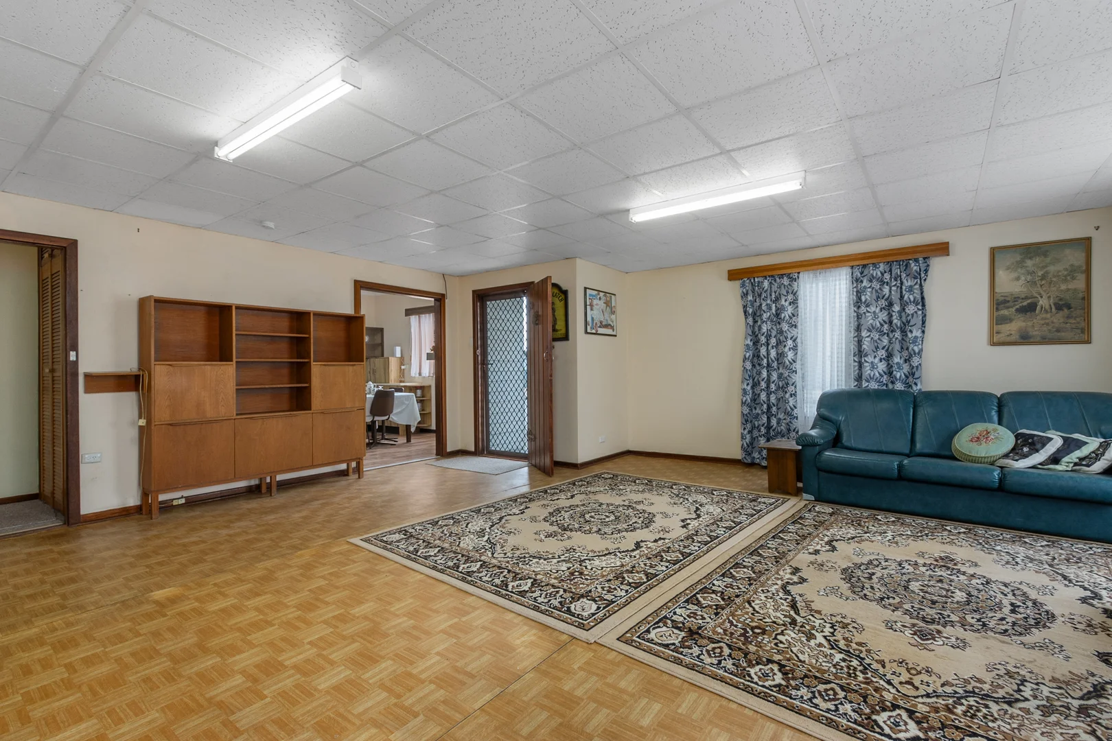 14 Oyster Point Drive - Image 4