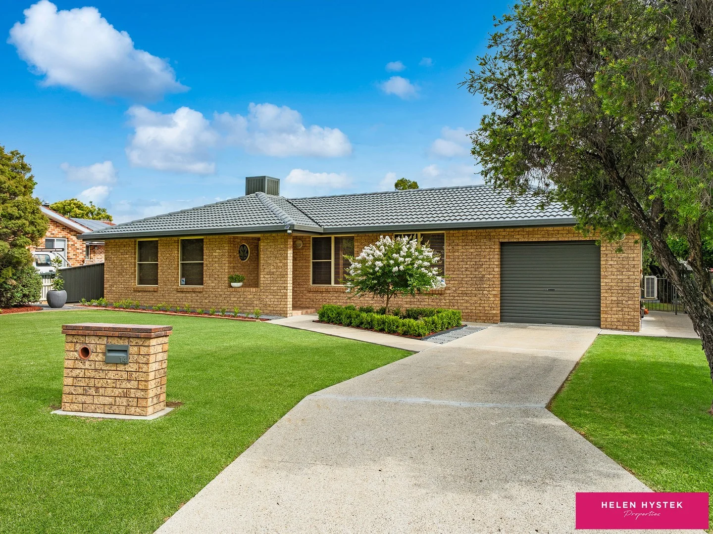 14 Paton Street (1/1)