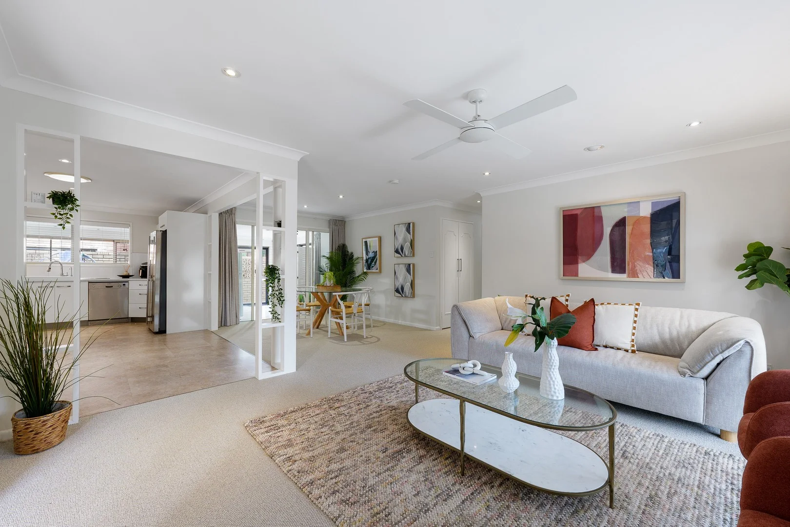 14 Prudence Street (1/17)