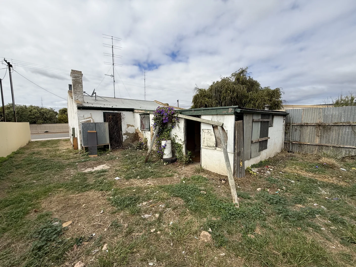 14 Stirling Street - Image 3