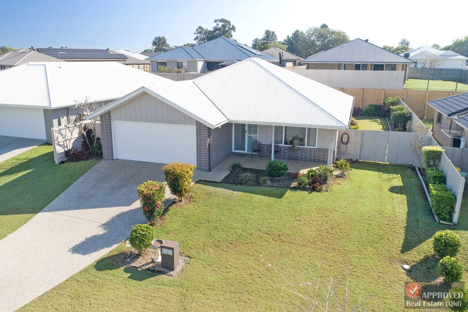 14 Stoneywood Street (1/35)