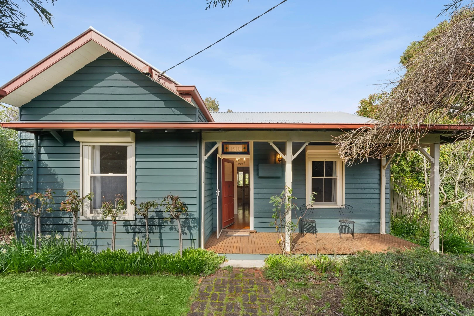 14 Sturt Street (1/3)