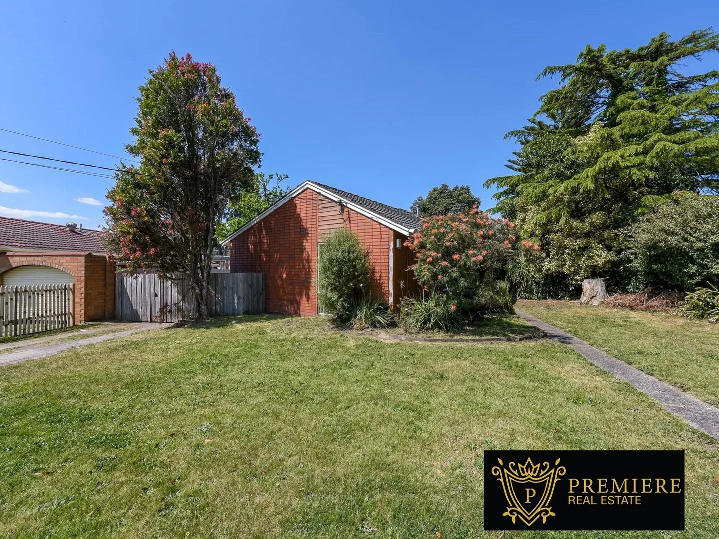 14 Valerie Drive (1/11)