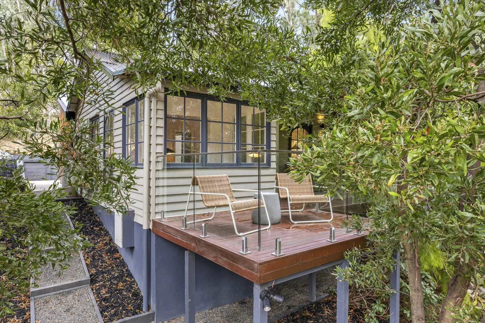 14 View Crescent - Image 2