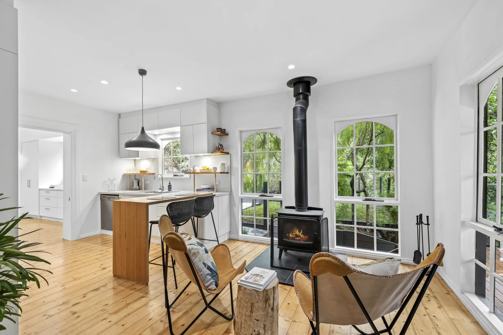 14 View Crescent - Image 3