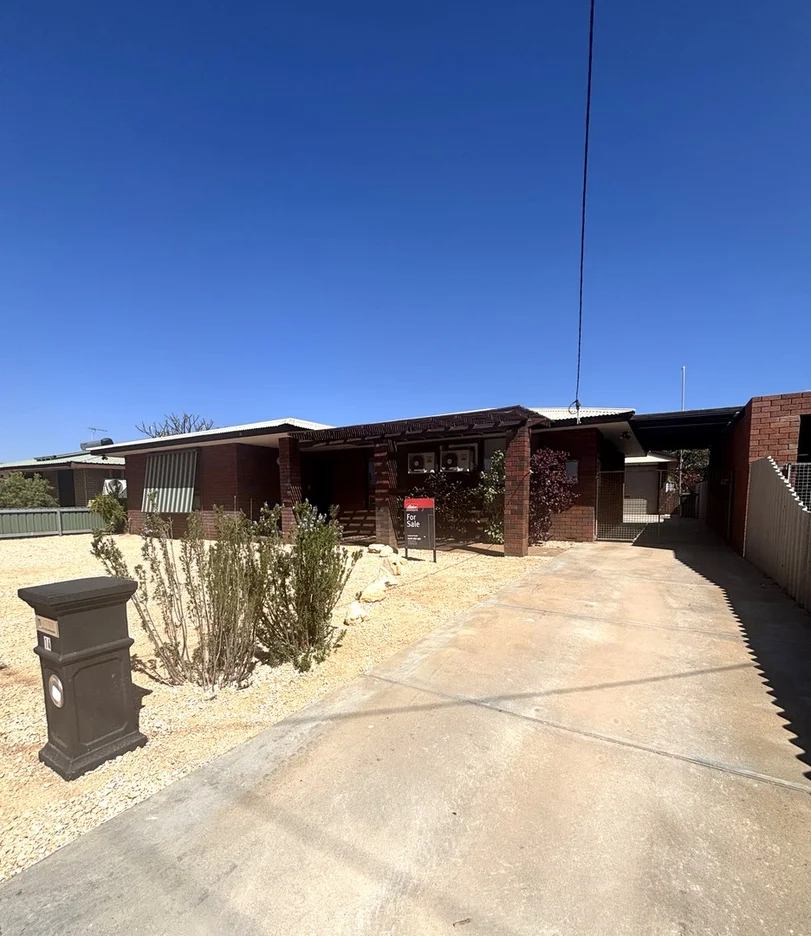 14 Willesee Street (1/46)