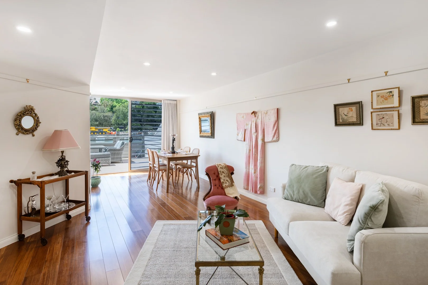 140/6 Cowper Wharf Roadway (1/19)
