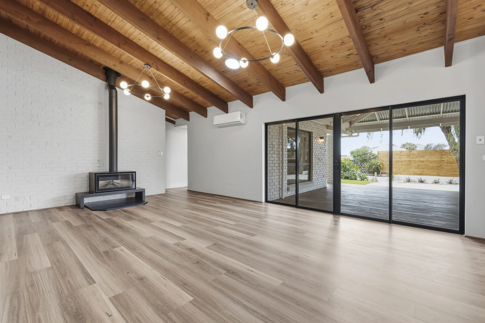 142 Bay Road - Image 5