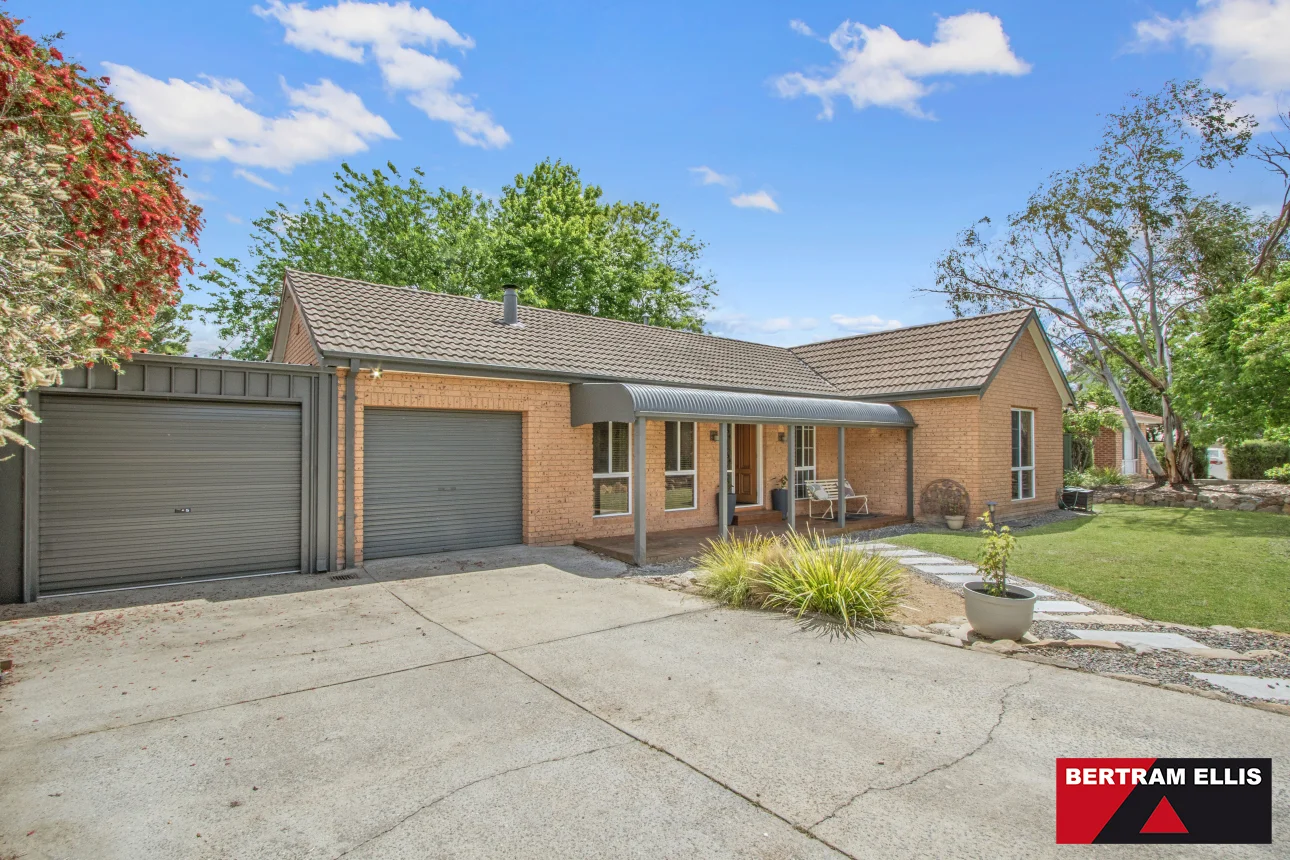 143 Streeton Drive (1/25)