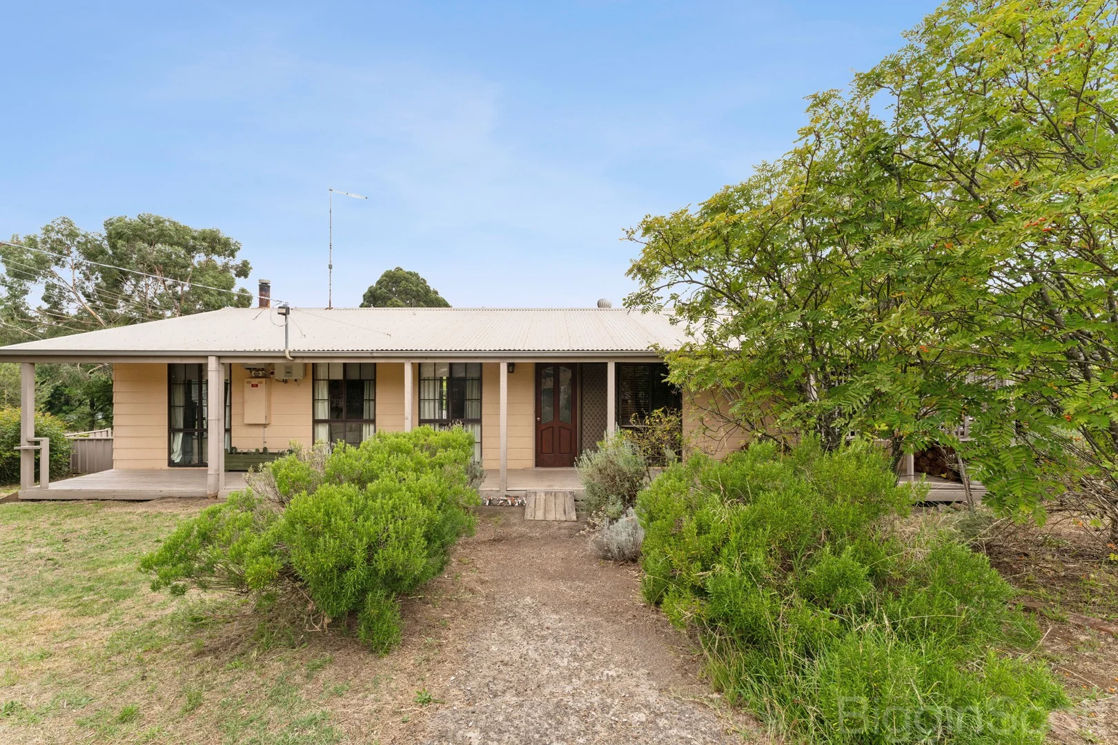 147 Main Road (1/22)