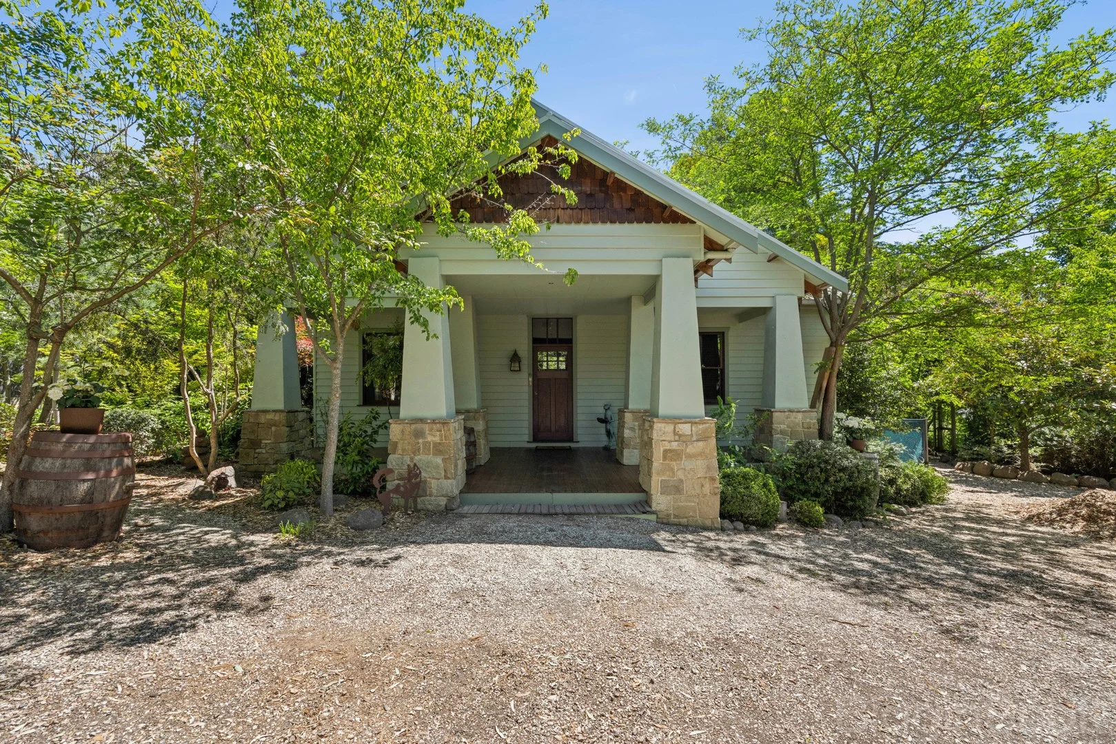 14A Golf Links Road (1/26)