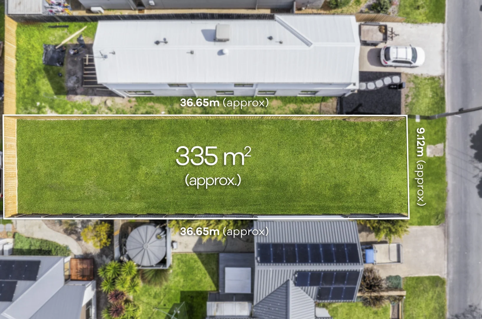 14B Roddick Grove - Image 4