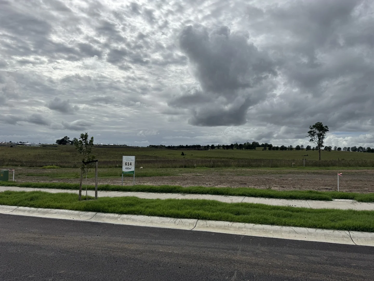15 (Lot 614) Livistona Drive (1/21)