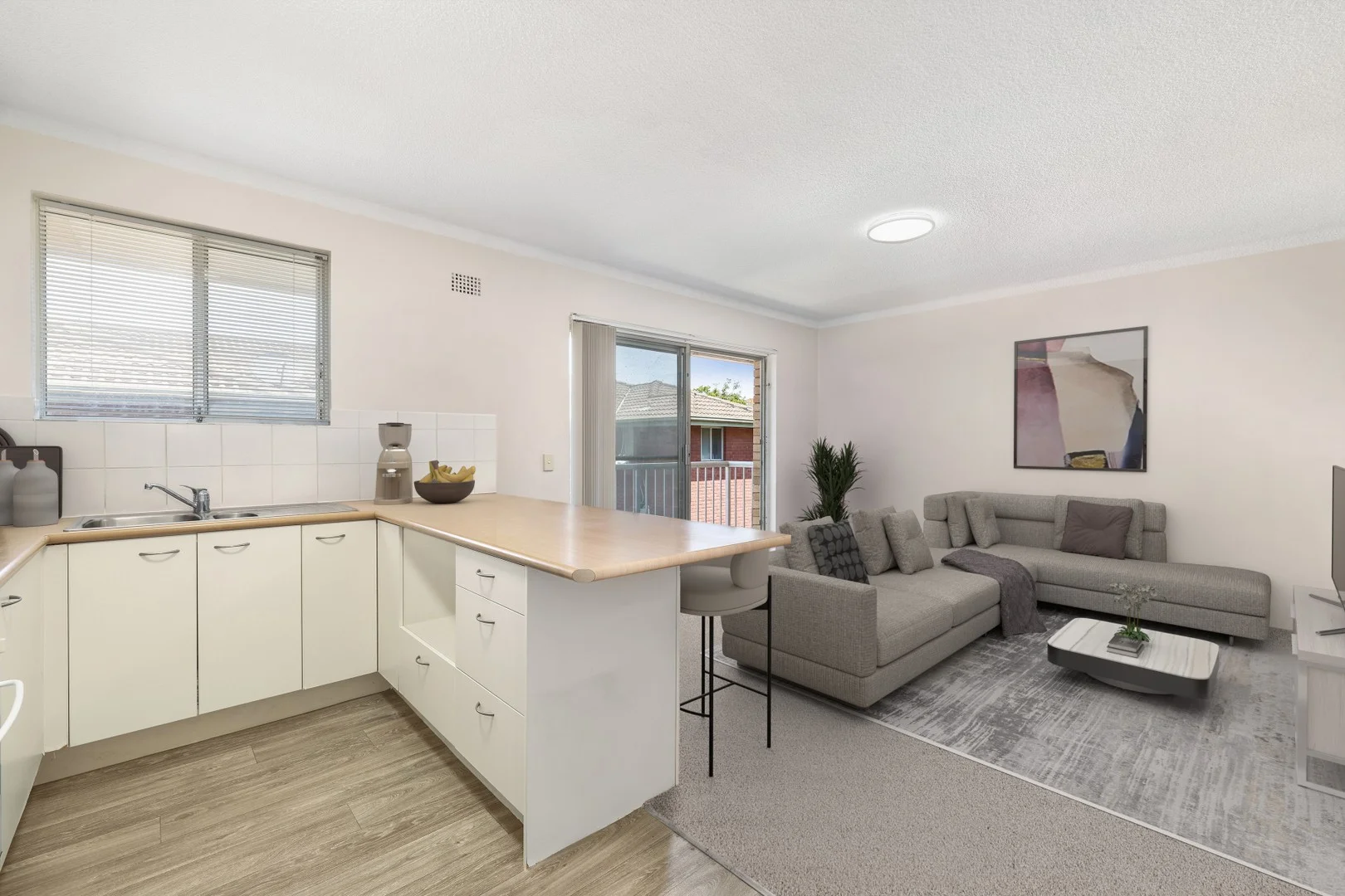 15/10 Harvard Street (1/7)