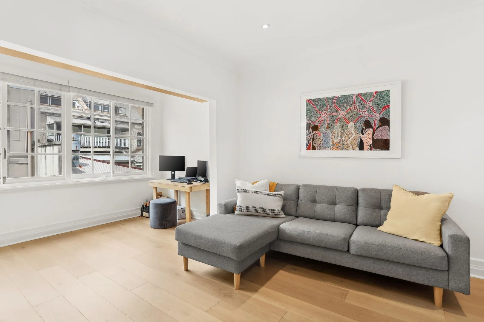 15/19 Kellett Street (1/6)