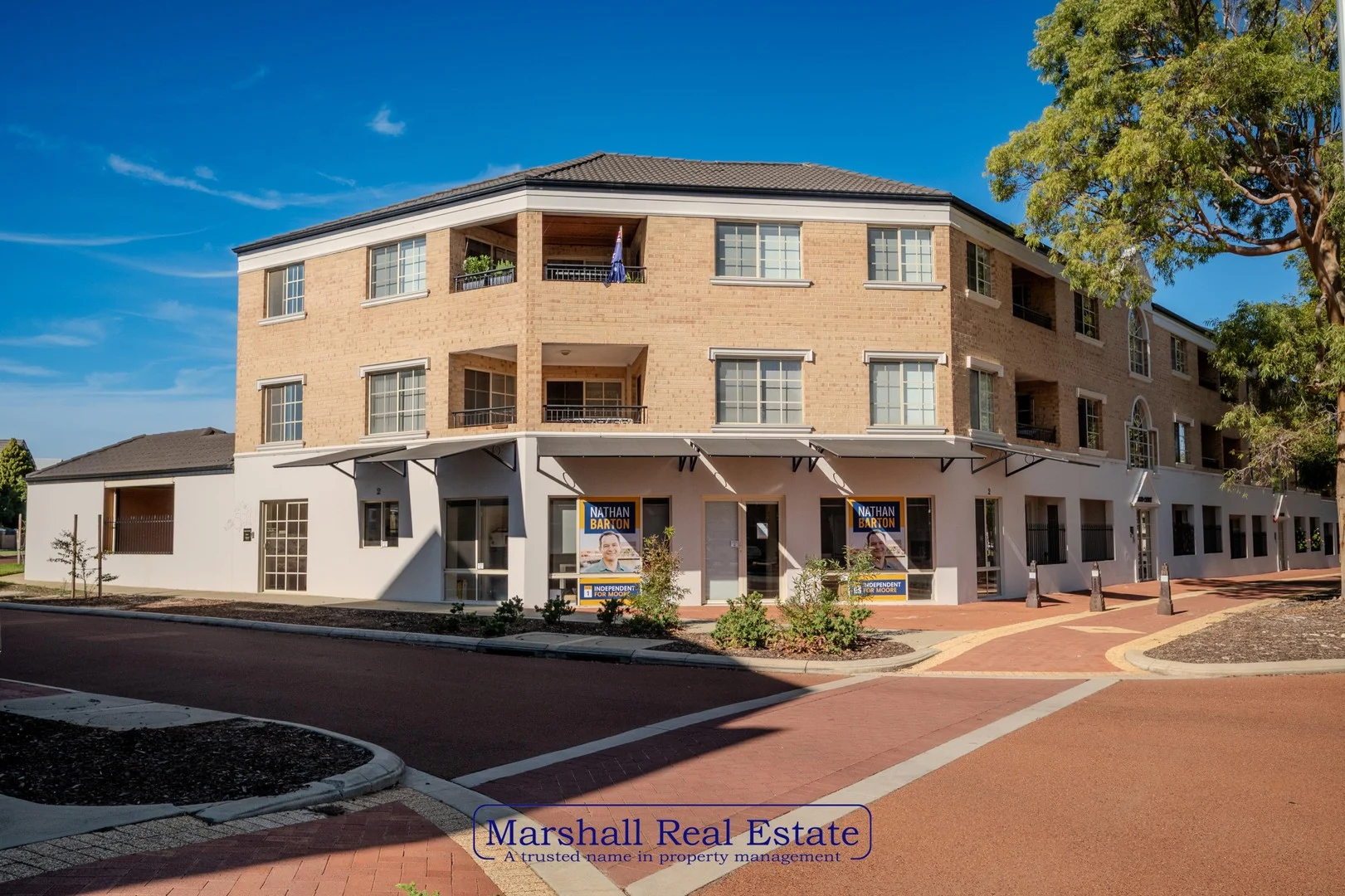 15/2 Plaistow Street (1/27)