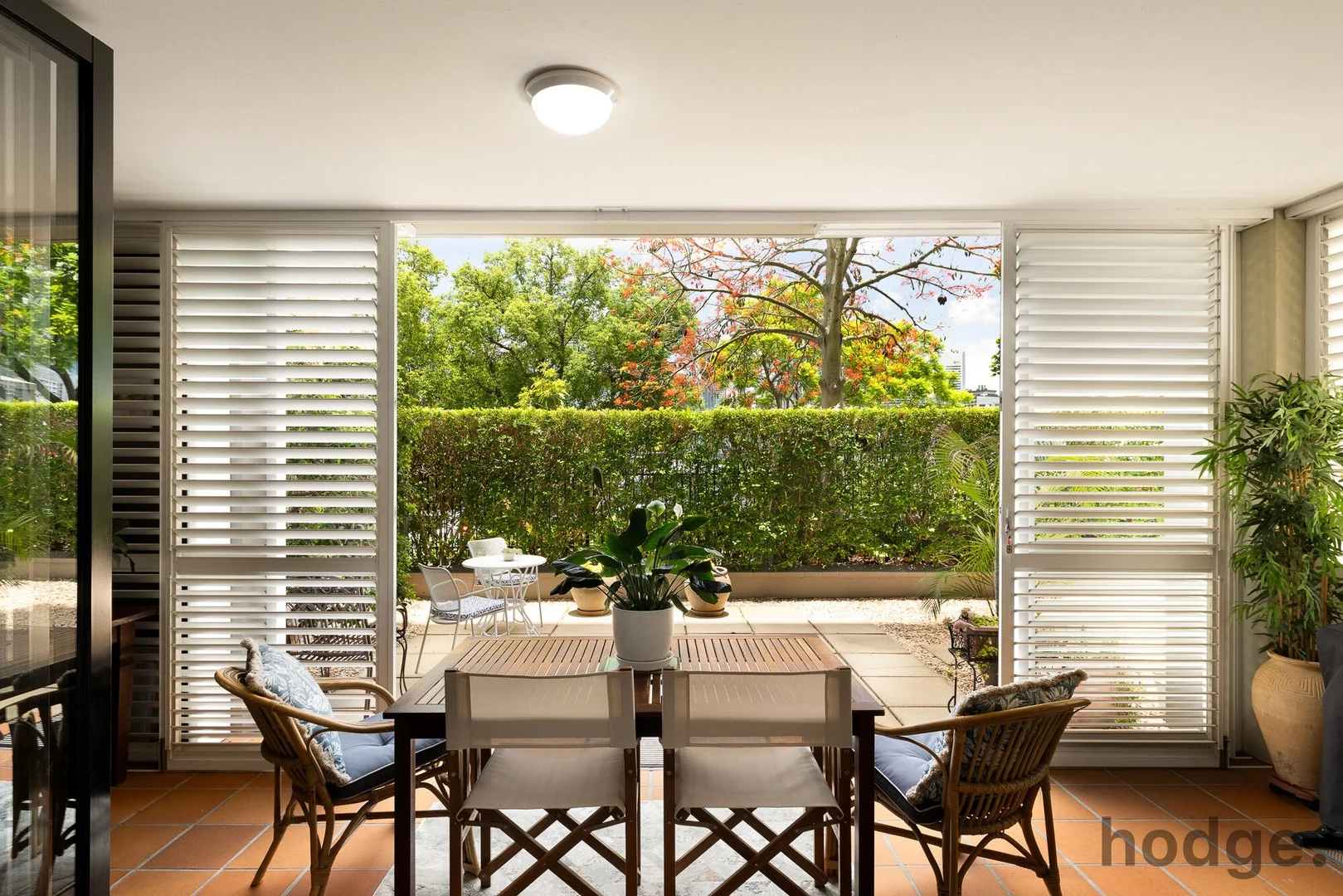15/202 Bowen Terrace (1/1)