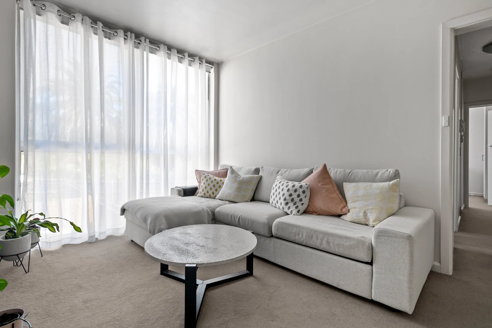 15/213 Williams Road (1/8)
