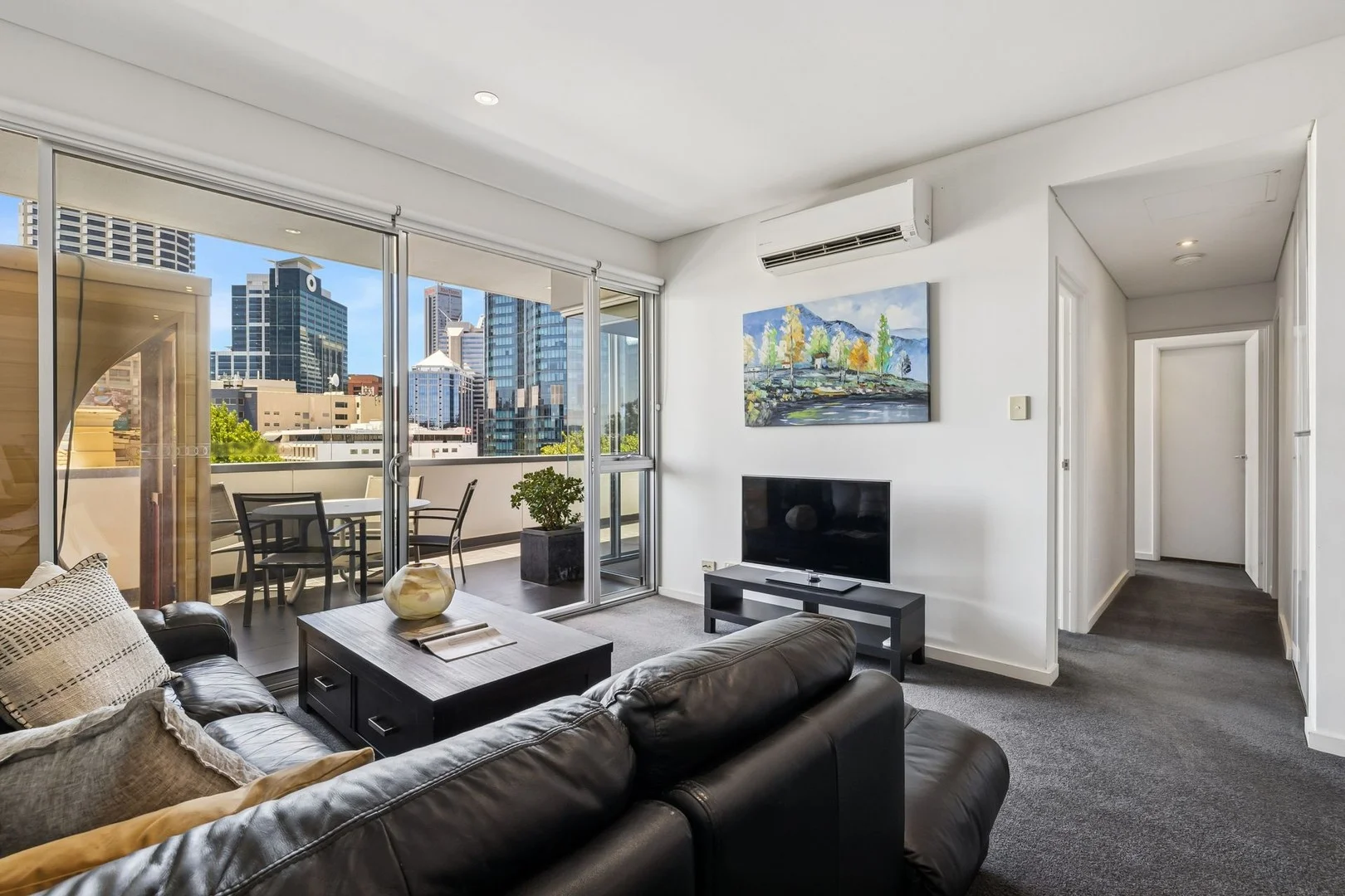 15/33 Malcolm Street (1/29)