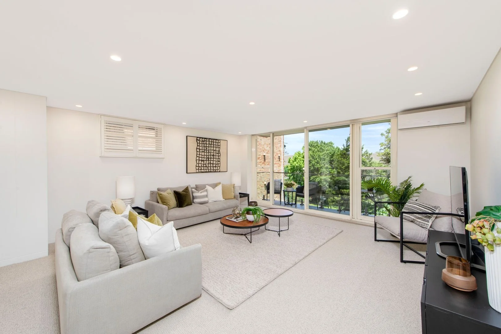 15/55 Carter Street (1/13)