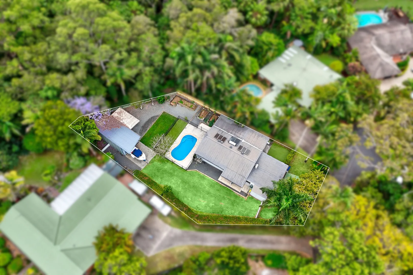 15 Avron Court (1/17)