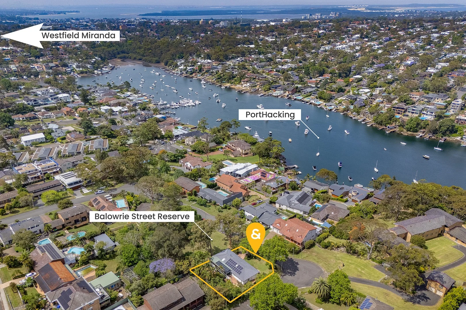 15 Balowrie Street (1/18)