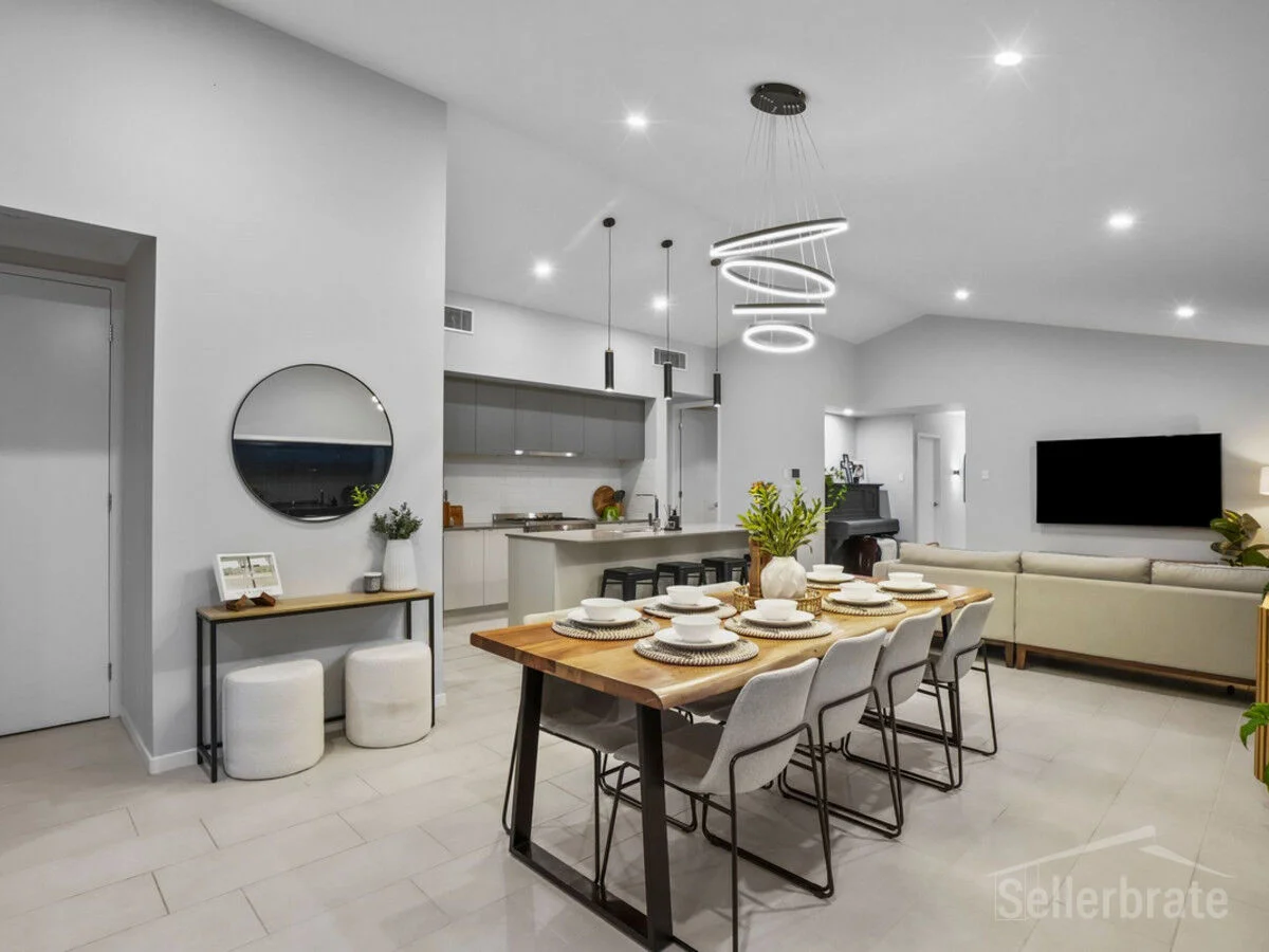 15 Bangalow Circuit - Image 3