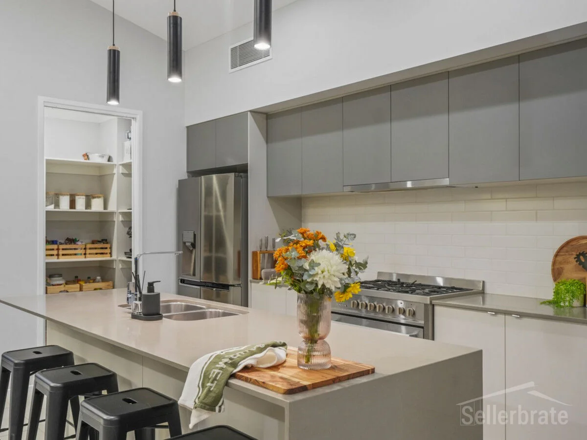 15 Bangalow Circuit - Image 4