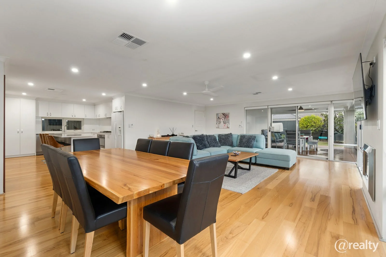 15 Braddock Lane - Image 3