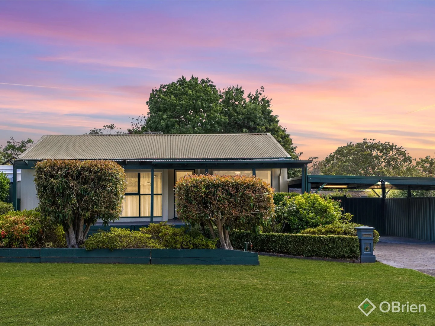 15 Bungalook Road West (1/17)